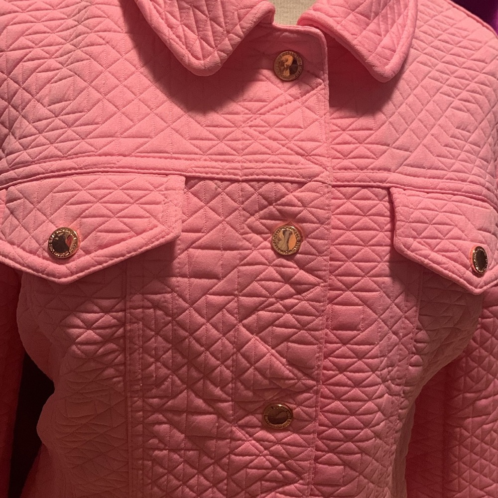 Isaac mizrahi live size, small, pink waffle jacket, heavy labelled gold
